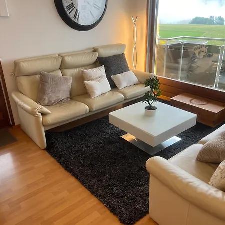 Apartment Luxueux De 115m2, Grand Balcon Et Vue Magnifique Leysin